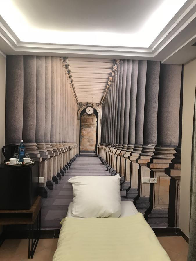 Hotel Athen Kelsterbach Frankfurt Airport Exterior foto