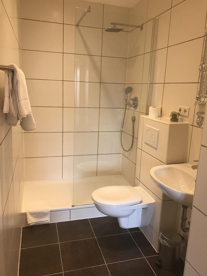 Hotel Athen Kelsterbach Frankfurt Airport Exterior foto